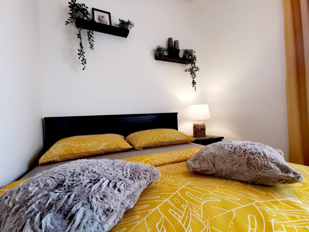 Apartments Lino Selce Esterno foto