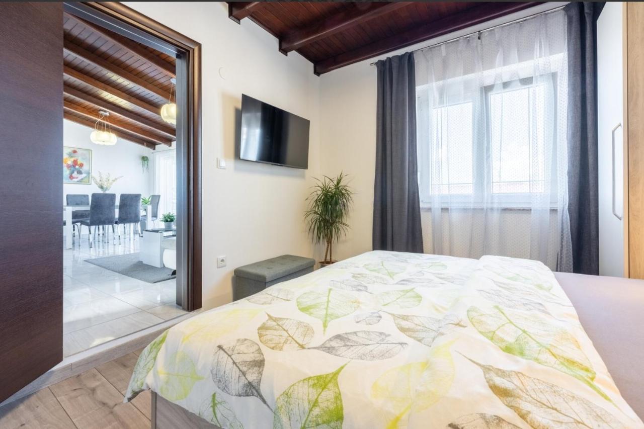 Apartments Lino Selce Esterno foto